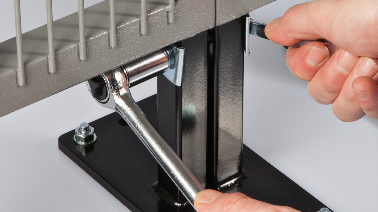Protezioni Perimetrali Satech - Praticità di montaggio della Recinzione FastGuard