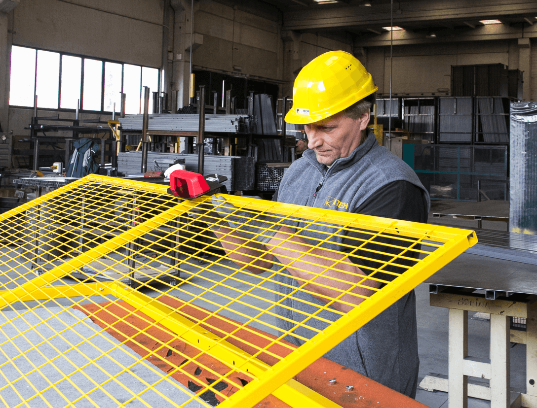 Satech Protezioni Perimetrali - Servizi post-vendita di premontaggio porte_6